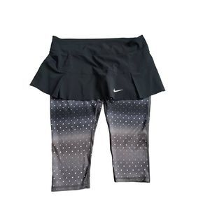 nike skirted capri pant